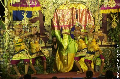 le festival de Padangbay, avec les danses balinaises